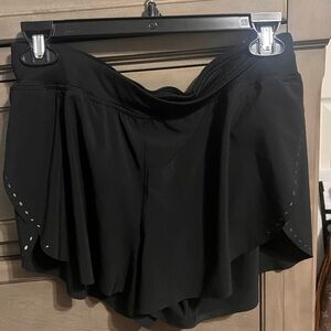 Fast and free reflective shorts 3”